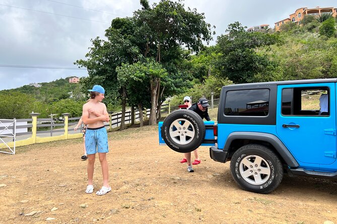 Tortola Private Tour and Snorkeling in the Most Beautiful Beaches - Knowledgeable and Attentive Guides