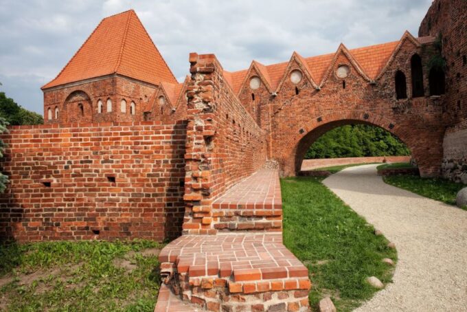 Torun Copernicus Trail and Old Town Private Walking Tour - Customer Reviews