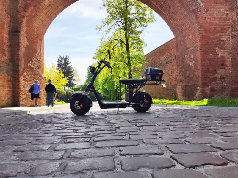 Toruń: Discover the Way You Want, Rent an Electric Scooter - Scooter Features