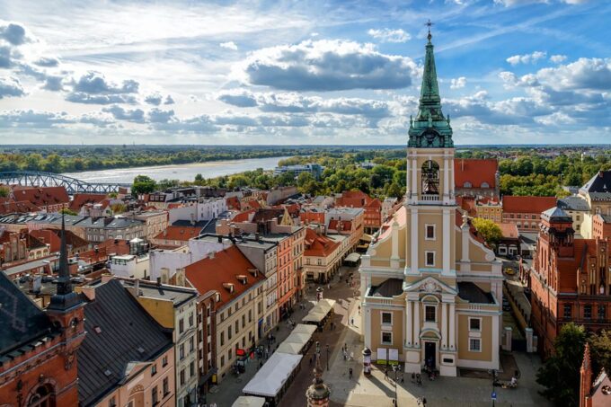 Toruń: Full-Day Tour of the City of Copernicus - Gothic Architecture Exploration