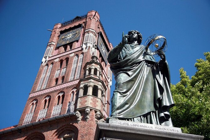 Torun Old Town Highlights Private Walking Tour - Local Dining Recommendations