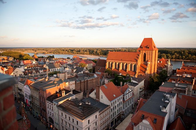 Torun Small Group Tour From Warsaw With Lunch - Customer Reviews and Support