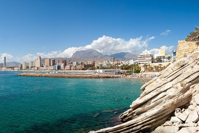Total Alicante Walking Tour, Tapas and Wine Tasting - Overview of the Tour