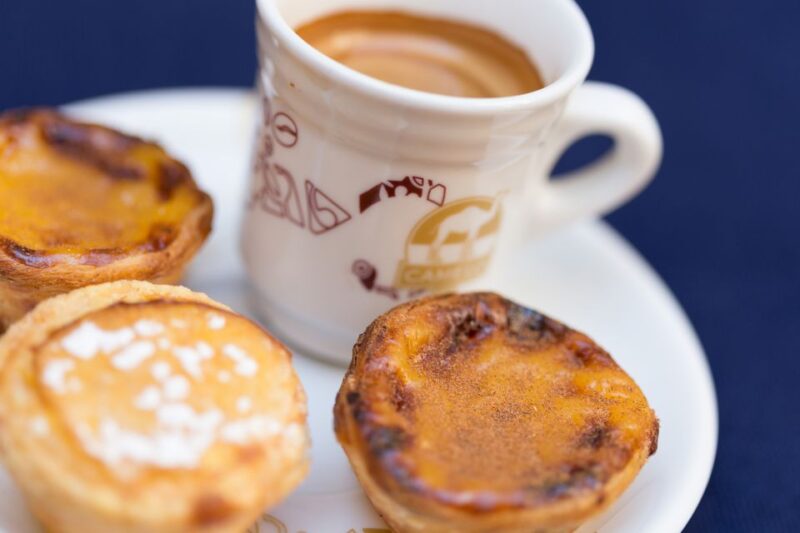 Total Lisbon Experience Walking Tour With Seafood Lunch - Key Points