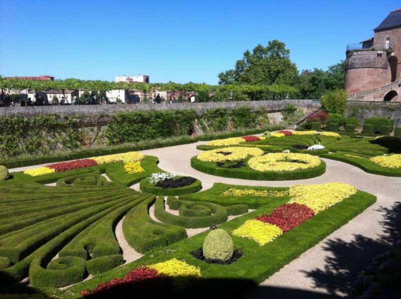 Toulouse: Albi and Cordes/Ciel Day Trip With Audio Guides - Medieval City of Cordes-sur-Ciel