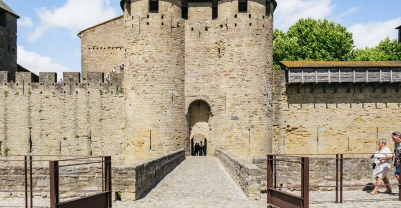 Toulouse: Carcassonne Day Trip by Coach With Comtal Castle - Key Points