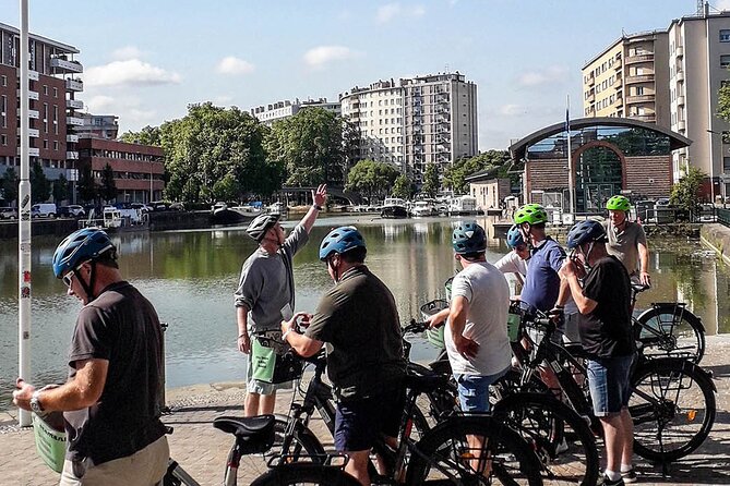 Toulouse E Bike Tour - Visiting the Cathedral and Canal