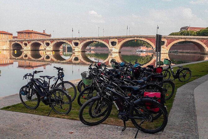 Toulouse E Bike Tour - Tour Ending and Departure
