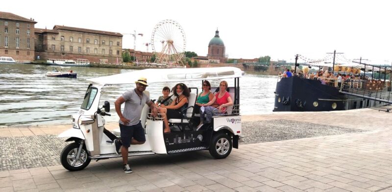 Toulouse: Electric Tuk-Tuk Tour With Photo Stops and Audio - Highlights of the Tour