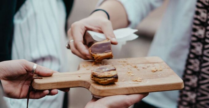 Toulouse: Guided Walking Tour With Gourmet Sweets Tastings - Final Destination and Recommendations