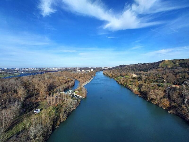 Toulouse Panorama, Electric Bike Ride and Cable Car - Exploring the Garonne River Banks