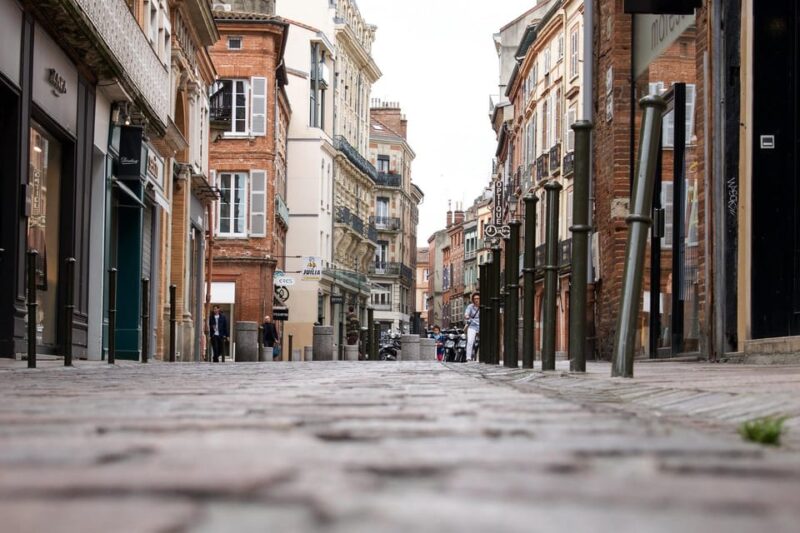 Toulouse Private Guided City Tour - Navigating the Unesco-Recognized Canal Du Midi