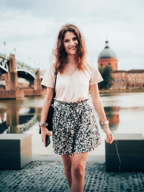 Toulouse: Solo or Couple Shooting in the Pink City - Discovery Package