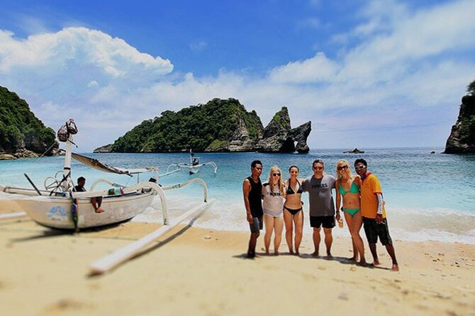 Tour 1 Day Nusa Penida East - Land Tour : Diamond & Atuh Beach, Rumah Pohon.. - Booking and Cancellation