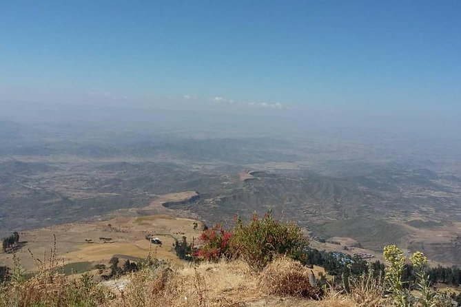 Tour 11 Monolithic Rock Churches & Museum in Lalibela & Cave Church With Mummies - Day 1: Lalibela Rock Churches