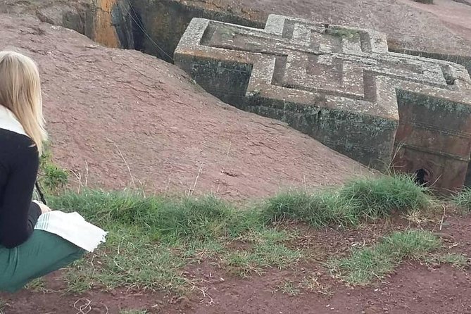 Tour 11 Monolithic Rock Churches & Museum in Lalibela & Cave Church With Mummies - Day 2: Yemrehana Krestos Church