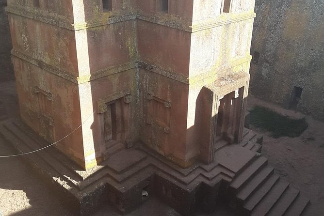 Tour 11 Monolithic Rock Churches & Museum in Lalibela & Cave Church With Mummies - Yemrehana Krestos Cave Church