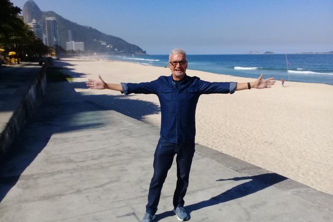 Tour 2 ( 8 Hours ) : Corcovado , Tijuca Forest , Favela and Beaches - Meeting and Pickup Details