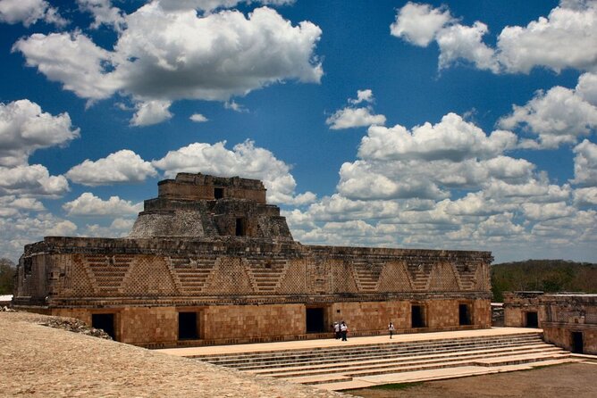 Tour a Full Day in Uxmal, Kabah and Chocolate Museum - Highlights of Uxmal