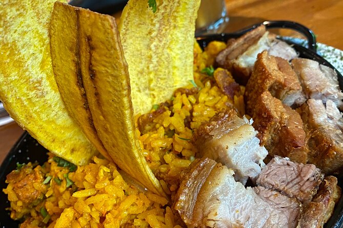 Tour and Knowledge of Colombian Street-Local Food - Discovering Medellíns Local Food Culture