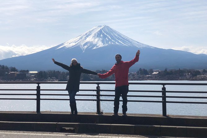 Tour Around Mount Fuji Group From 2 People €32,000 - Reviews