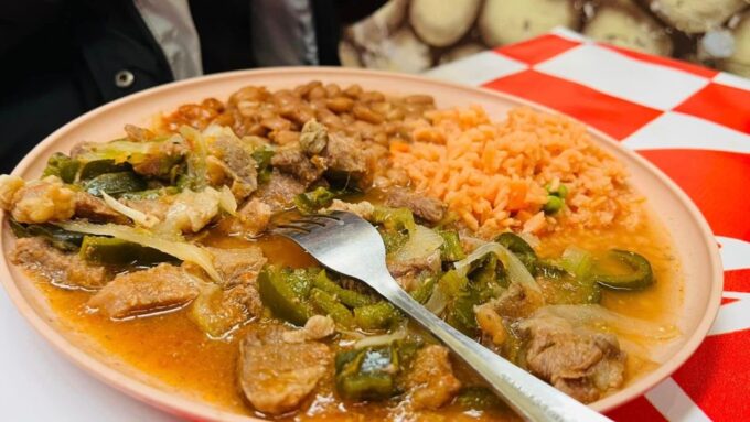 Tour Arteaga Expedition, With Guide, Transfer and Tickets - Culinary Experiences