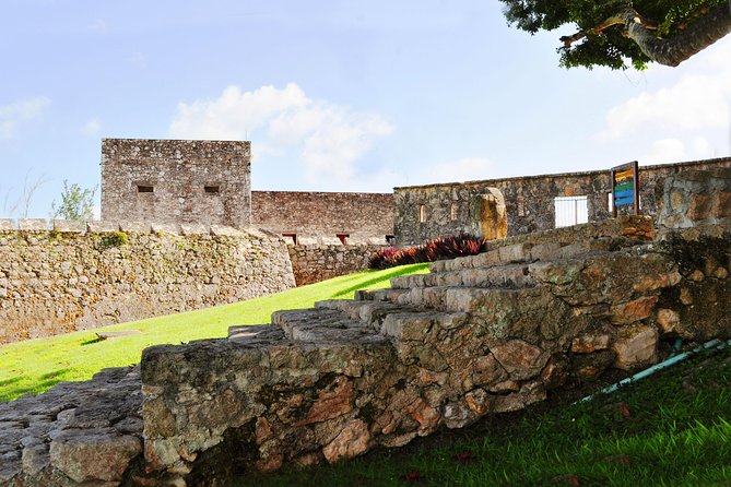 Tour Bacalar - Cenote Azul & Marmol Club With Kayaks From Cancún - Recommended Packing List