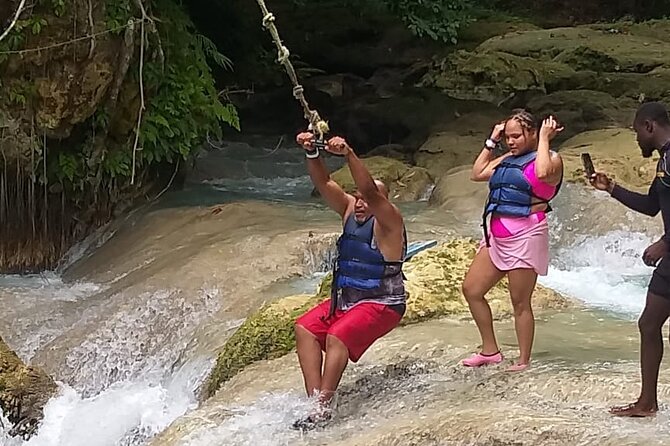 Tour Blue Hole and Secret Fall With a Stop at Duns River Fall - Participant Guidelines