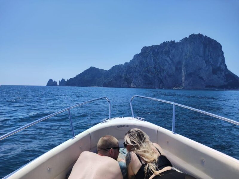 Tour Capri: Discover the Island of VIPS by Boat - Pickup and Assistance