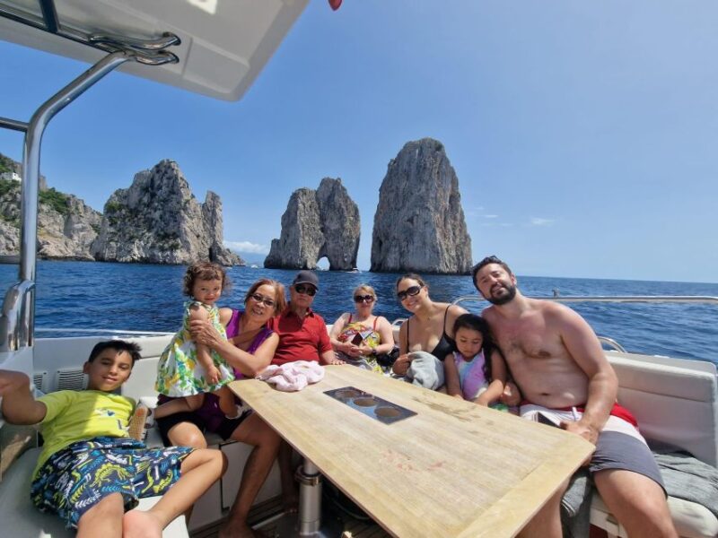 Tour Capri: Discover the Island of VIPS by Boat - Itinerary Details