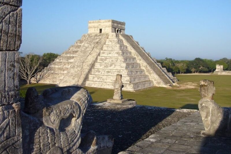 Tour Chichen Itza, Cenote & Izamal - Included in the Tour