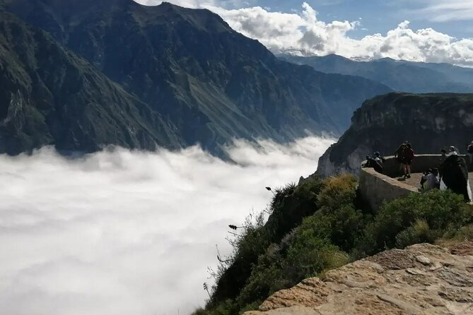 TOUR COLCA CANYON 2D - 1N (Shared Service) - Exploring the Cruz Del Condor