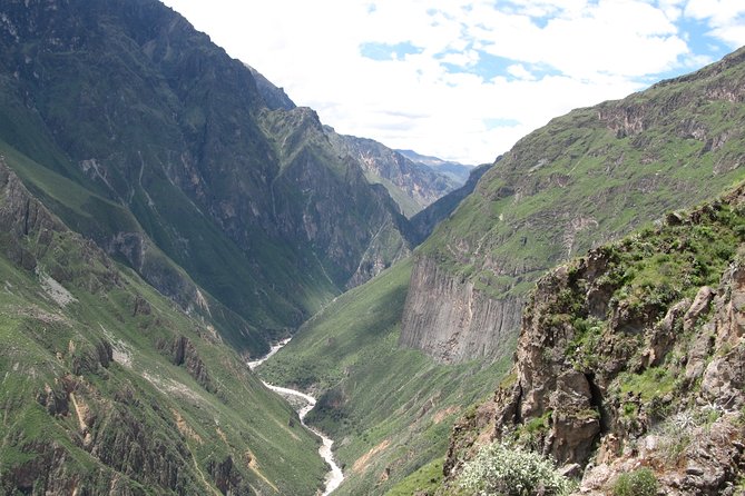 Tour Colca Canyon and Valley of the Volcanoes 3Days - Tour Logistics