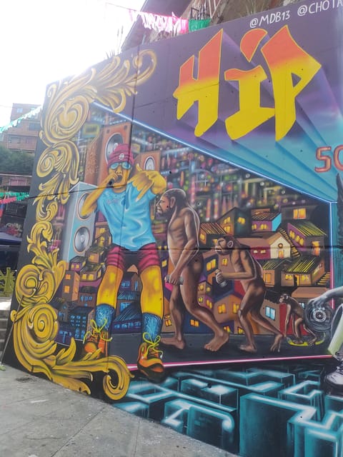 Tour Comuna 13 Medellín - Itinerary Details