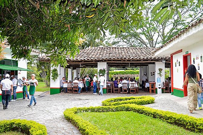 Tour De Haciendas With Lunch - Included Experiences