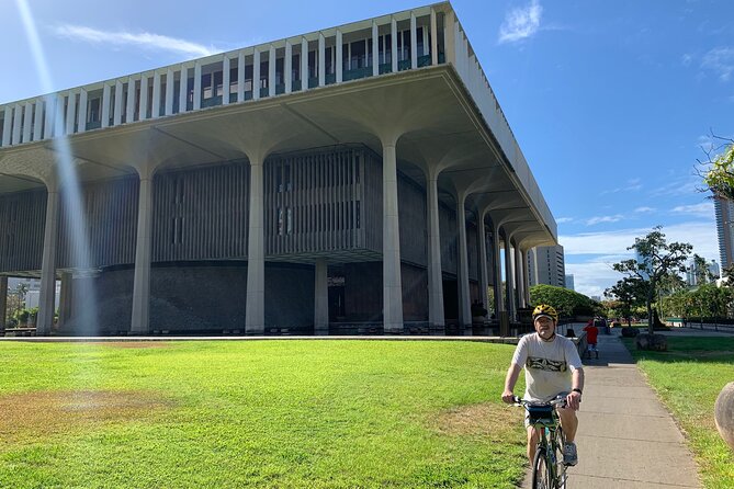 Tour De Honolulu Foodie Bike Tour - History and Cultural Insights