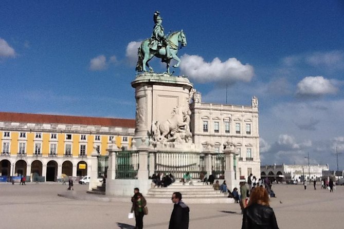 Tour Discover the Charms and Secrets of the Beautiful City of Lisbon - Iconic Lisbon Landmarks Explored