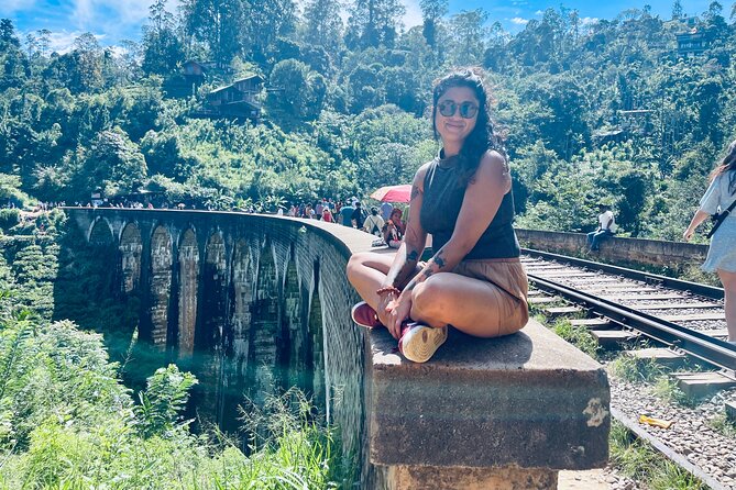 Tour Ella With a Local, Learn About Life in Sri Lanka! - Booking and Payment Options