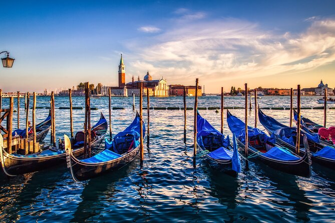 Tour Enchanting Venice Majestic City Walk and Gondola Ride - Meeting Point and Logistics