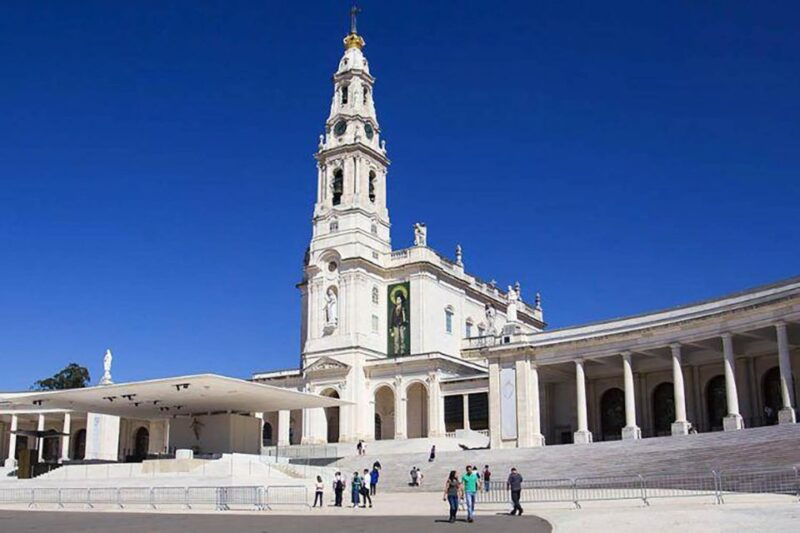 Tour Fatima Nazré Obidos - Itinerary Highlights