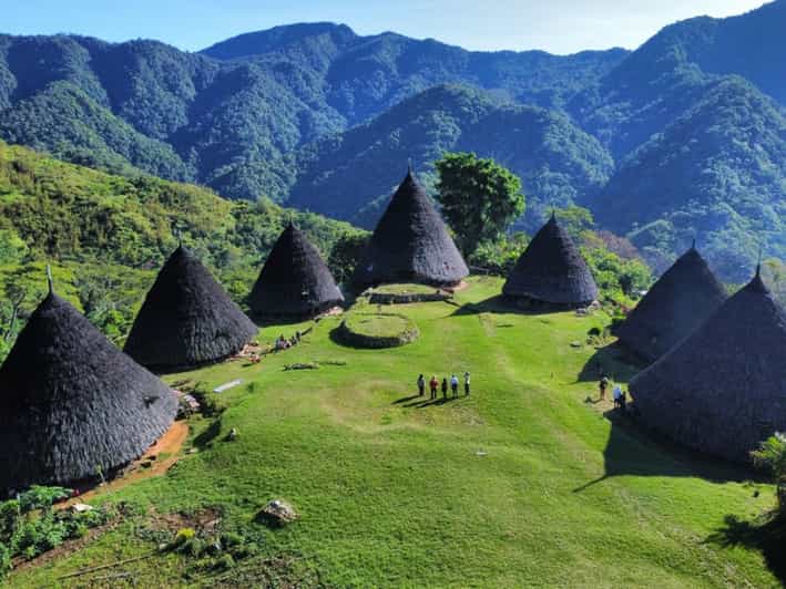 TOUR FLORES, WAEREBO & KALIMUTU 4D3N - Inclusions