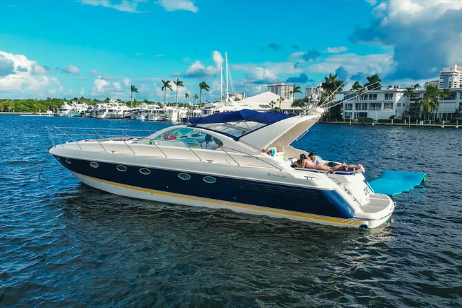 Tour Fort Lauderdale With a Private Brunch on a Yacht - Overview of the Tour