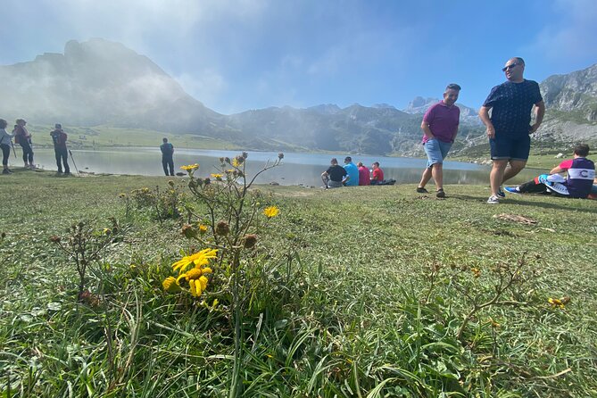 Tour From Oviedo and Gijón to Covadonga Lakes & Sailors Villages - Visiting Covadonga Sanctuary and Ercina Lake