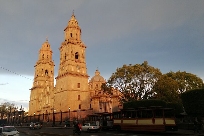 Tour: Getting to Know Morelia With Friends - Tour Start Time