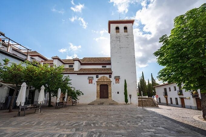 Tour Granada From Its Origin; Albaicín - Accessibility and Mobility