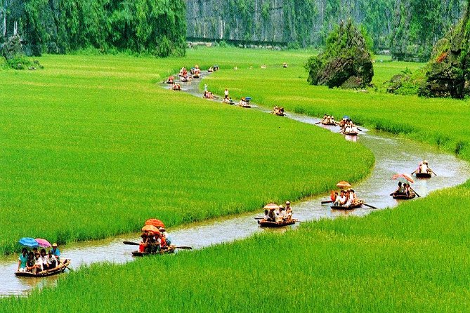Tour Hoa Lu and Tam Coc- Small Group Tour - Discover Tam Coc Caves