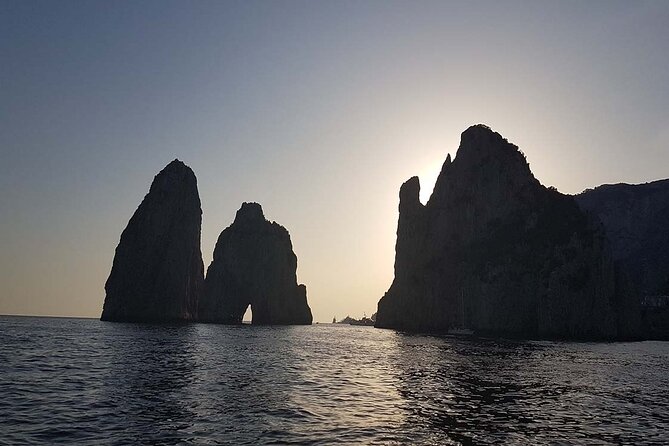 Tour in a Typical Boat of Capri at Sunset (2 Hours) - Accessibility Information