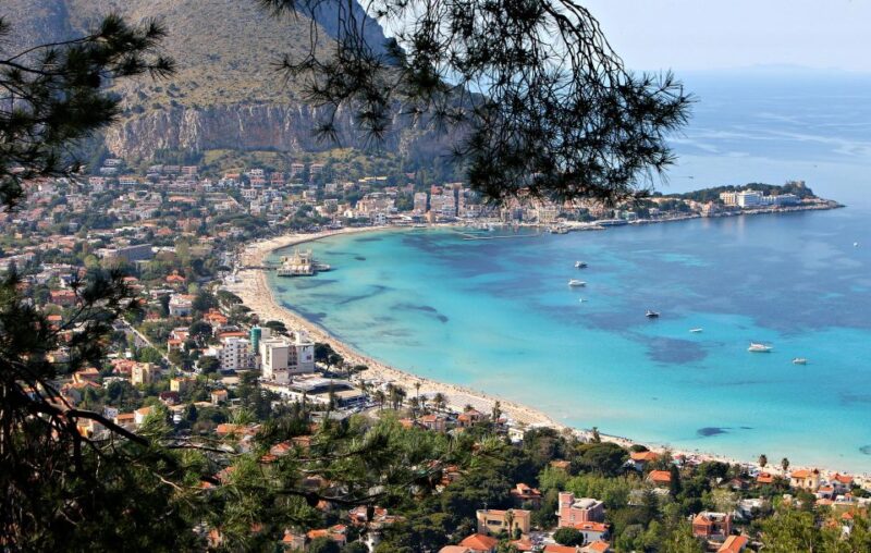 Tour in Fiat 500 in Palermo and Mondello - Starting Location