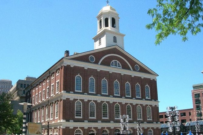Tour-In-Four -- a Private Four Hour Walking & Driving City Tour - Meeting and Pickup