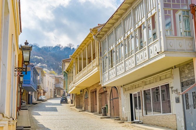 Tour in Georgia - Georgian City Life 8 Days - Exploring Vardzia Cave Monastery